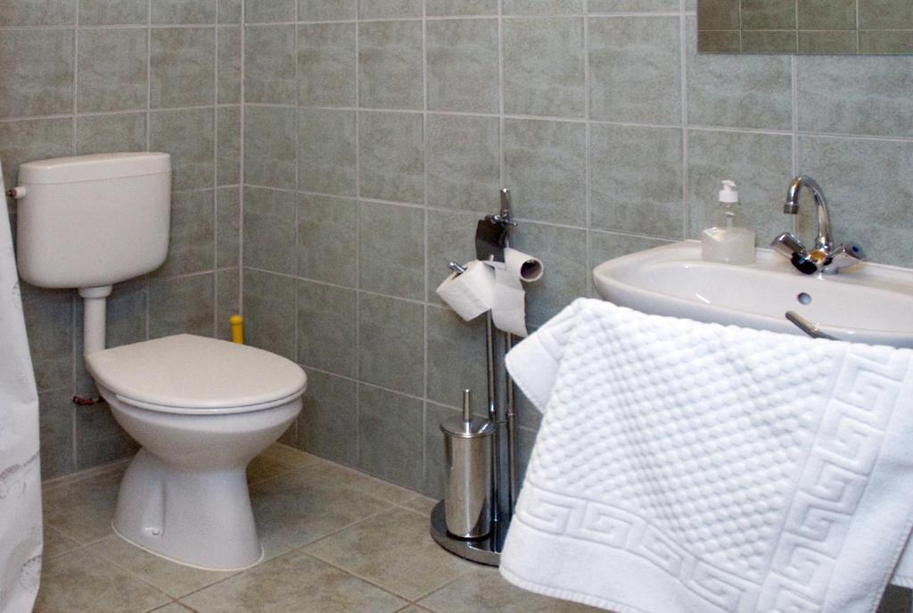 Hotel Haramia Csapszek Es Fogado Szombathely Pokój zdjęcie